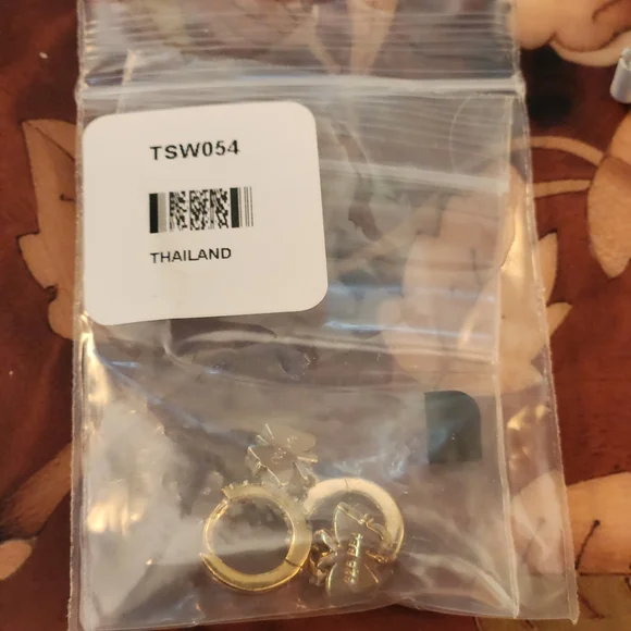 JTV Mother Of Pearl Zircon Gold Over Sterling Butterfly Earrings - Picture 3 of 7